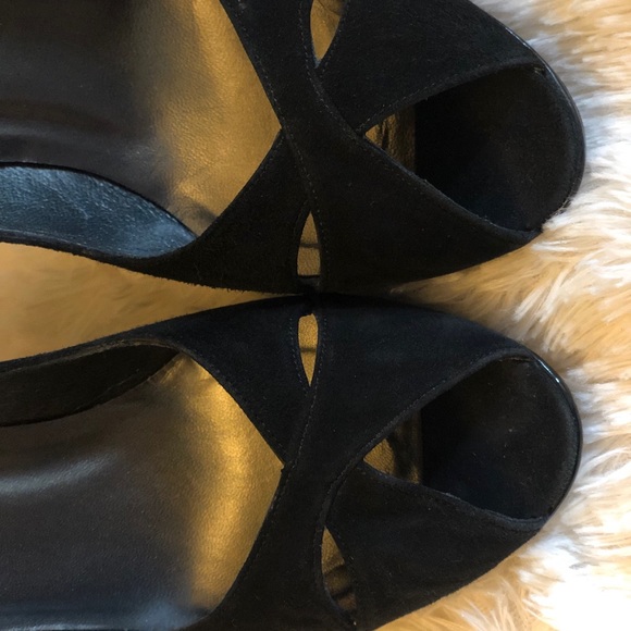 Stuart Weitzman Suede Open Toed Pumps - Picture 6 of 8